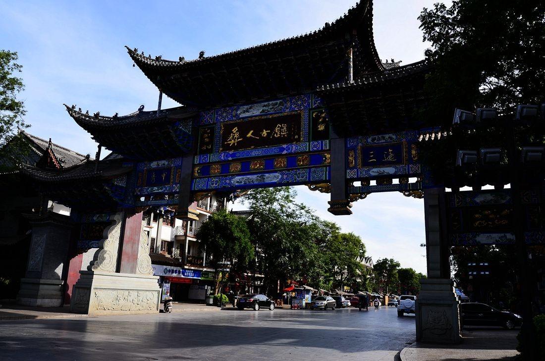 官方回应献血是否会增加感染新冠风险，说了什么呢？你会去献血吗？游戏画面